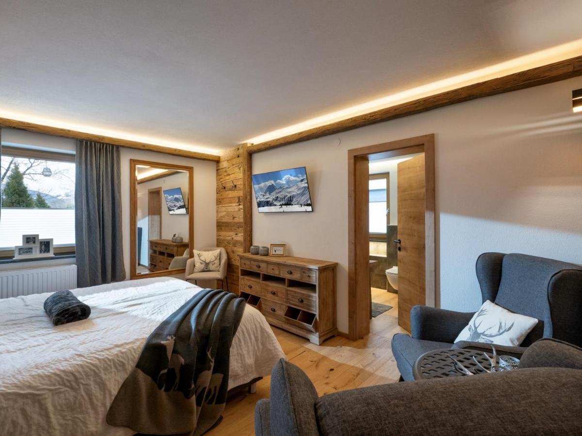 Alpine Lodge Brixen บริกเซินอิมทาเล ภายนอก รูปภาพ
