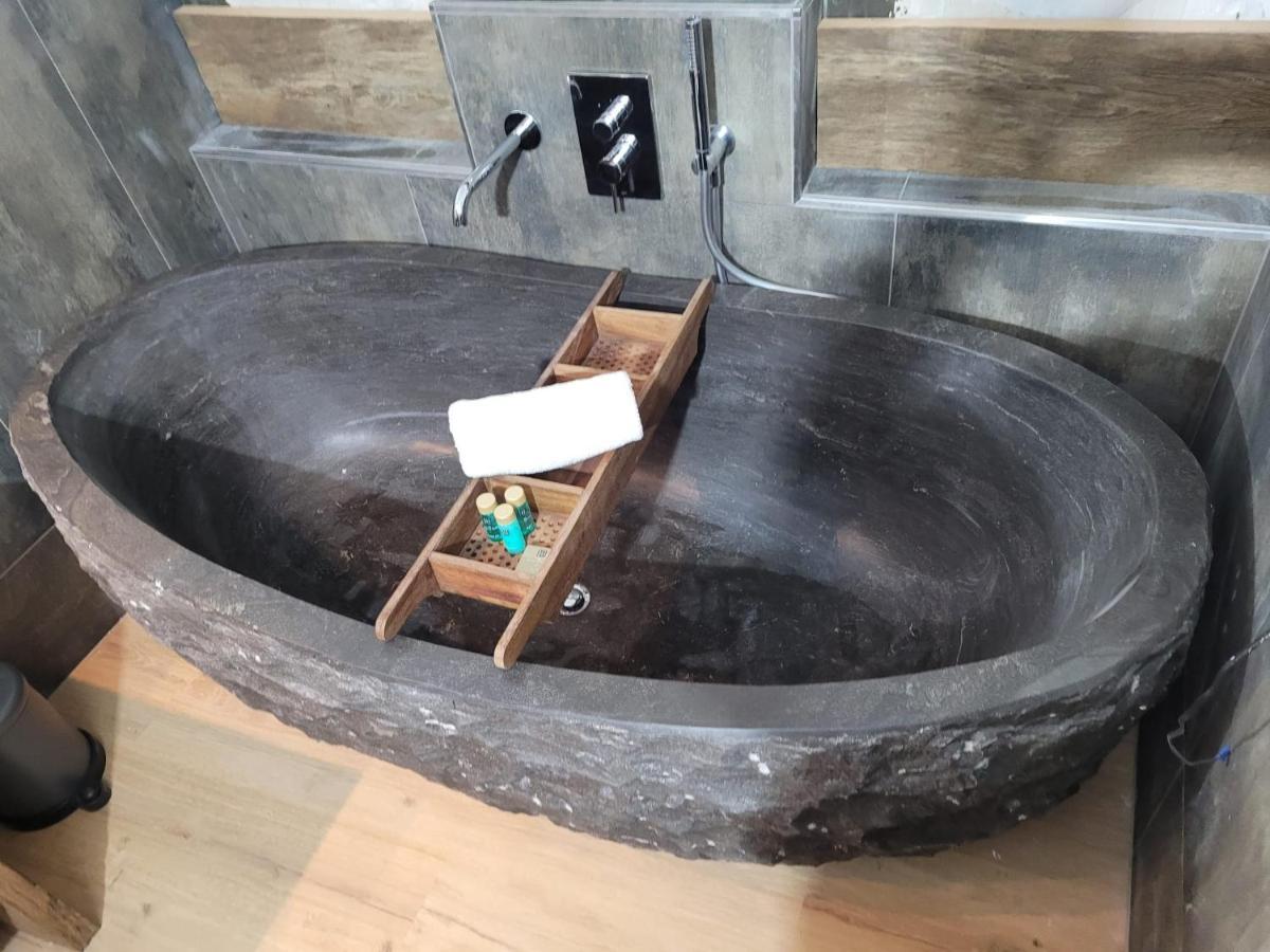 Alpine Lodge Brixen บริกเซินอิมทาเล ภายนอก รูปภาพ