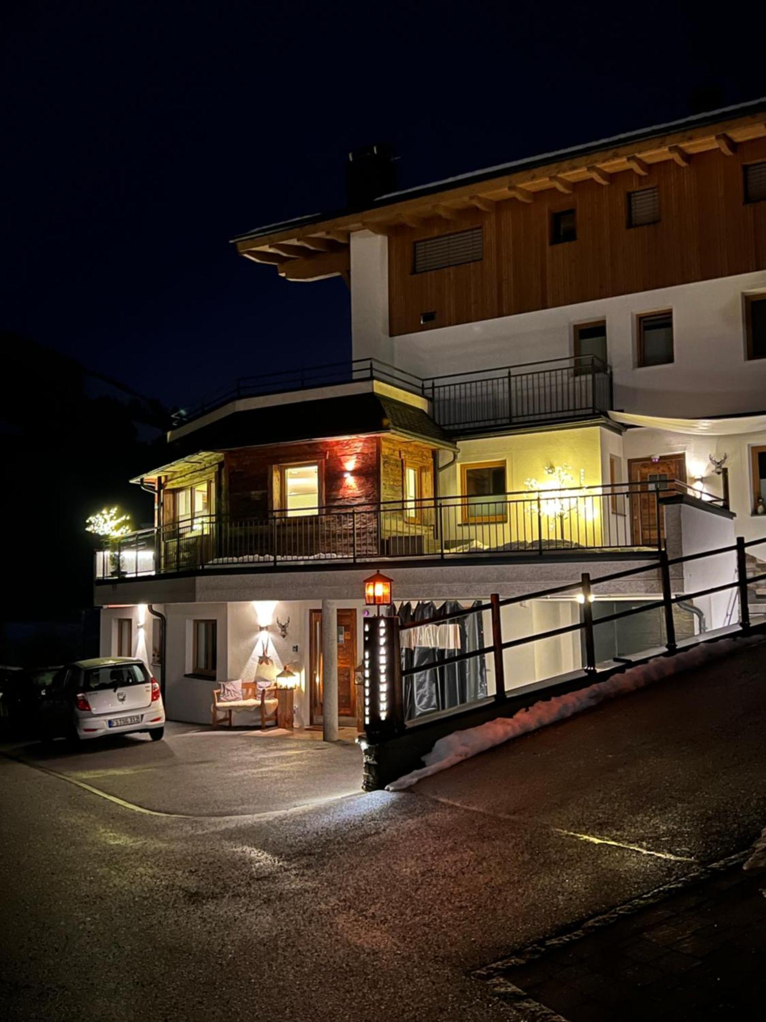 Alpine Lodge Brixen บริกเซินอิมทาเล ภายนอก รูปภาพ